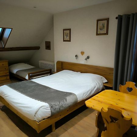 ווילארד-דה-לאנס Auberge Des Montauds - Hotel & Restaurant מראה חיצוני תמונה