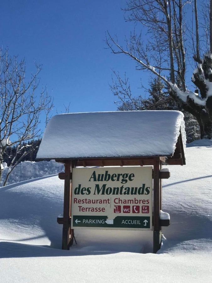 ווילארד-דה-לאנס Auberge Des Montauds - Hotel & Restaurant מראה חיצוני תמונה