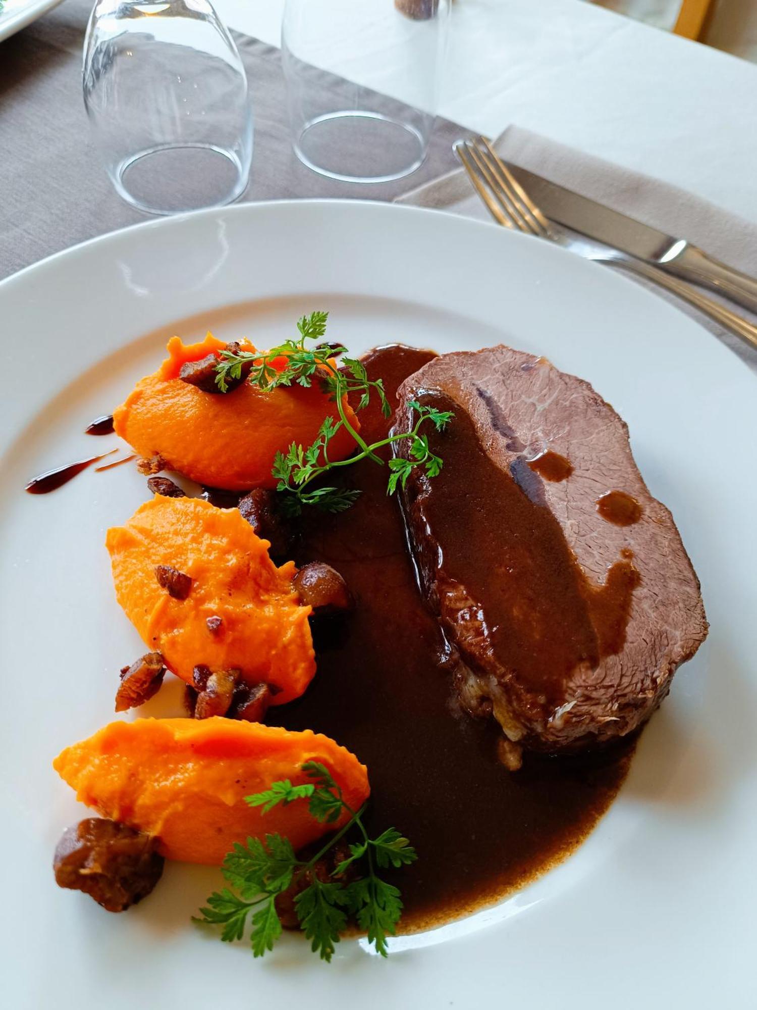 ווילארד-דה-לאנס Auberge Des Montauds - Hotel & Restaurant מראה חיצוני תמונה